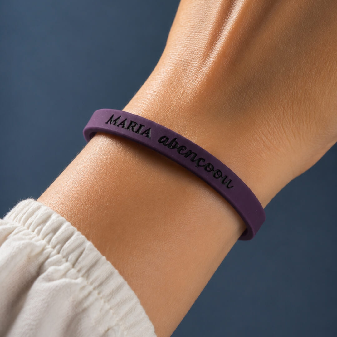 Duas Pulseiras Benzidas Maria Abençoou